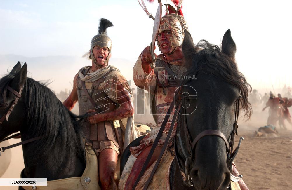 ALEXANDER (US/UK/GER/NDL 2004) ELLIOT COWAN as a younger Pto