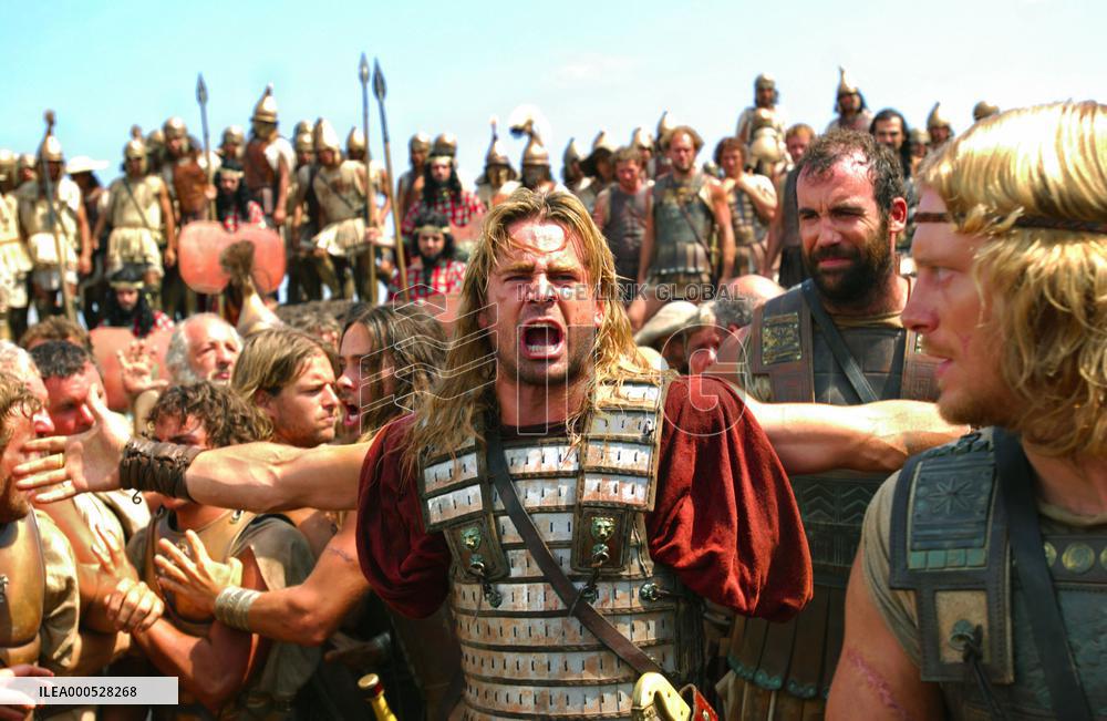 ALEXANDER (US/UK/GER/NDL 2004) COLIN FARRELL stars as Alexan