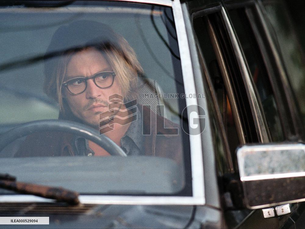 SECRET WINDOW