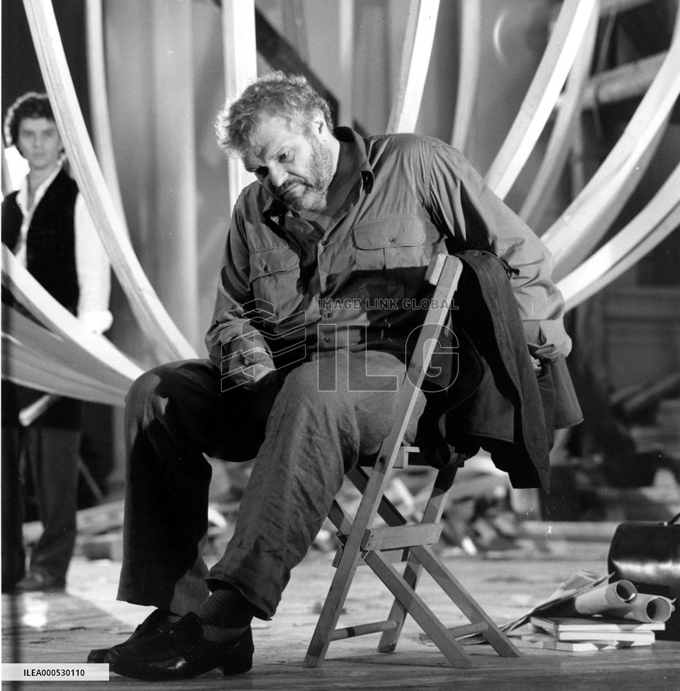 THE BELLY OF AN ARCHITECT (UK/IT 1987) BRIAN DENNEHY