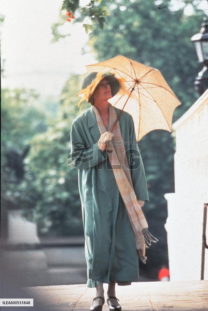 MRS DALLOWAY (BR/NED 1998) FIRST LOOK PICTURES VANESSA REDGR