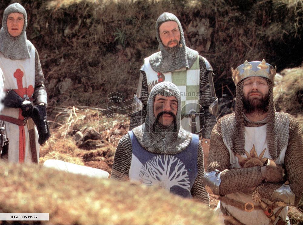 MONTY PYTHON AND THE HOLY GRAIL
