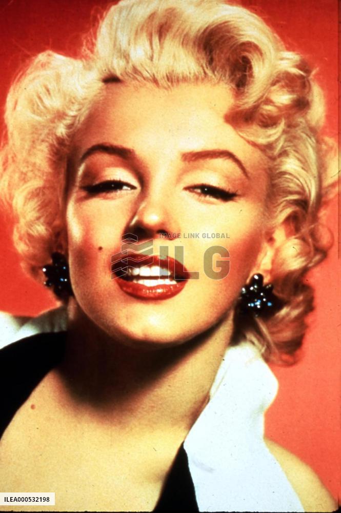 MARILYN MONROE