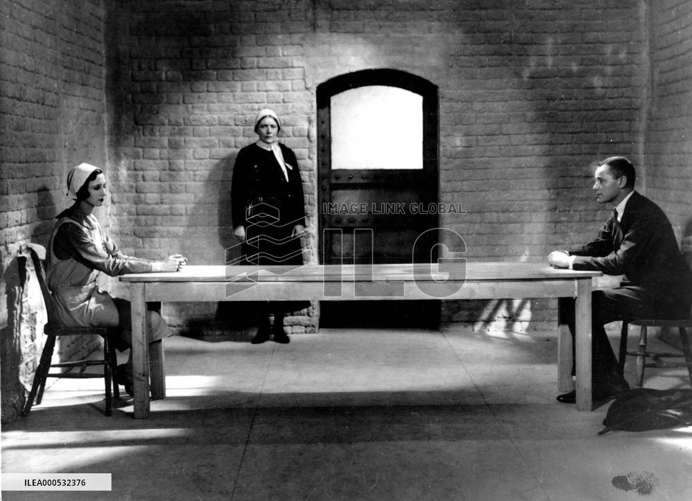MURDER (BR1930) DIANA BARING, HERBERT MARSHALL