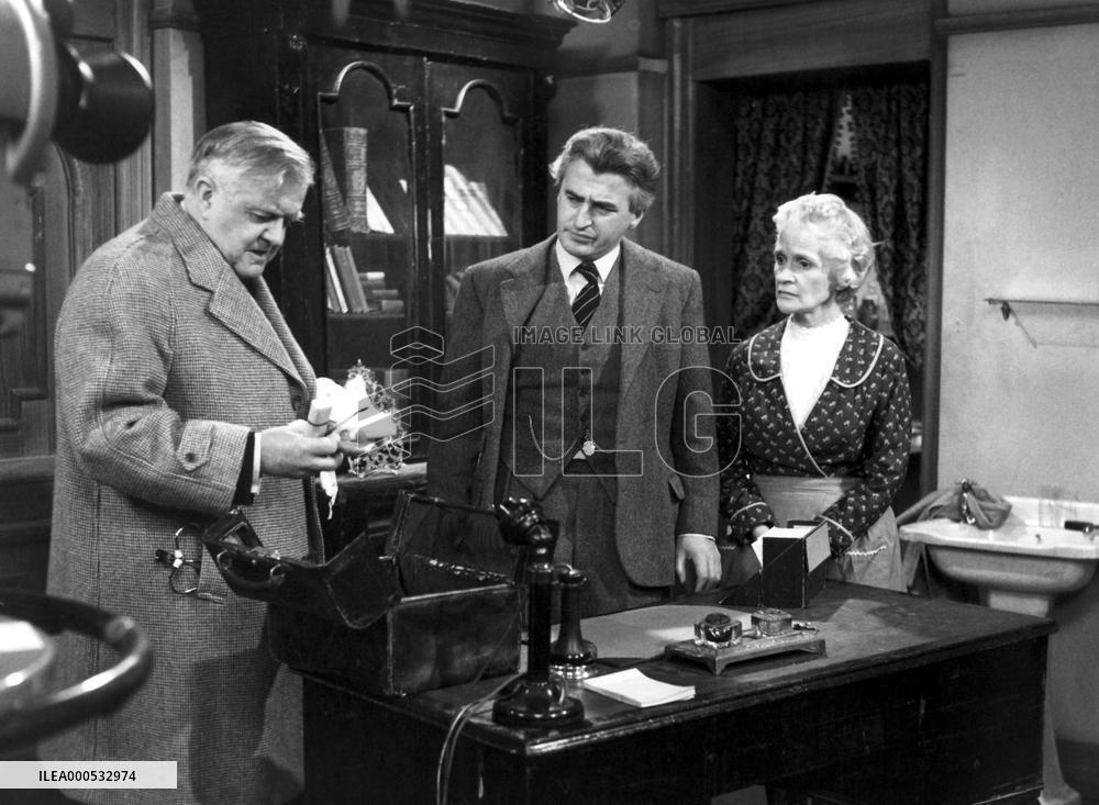 DR. FINLAY'S CASEBOOK