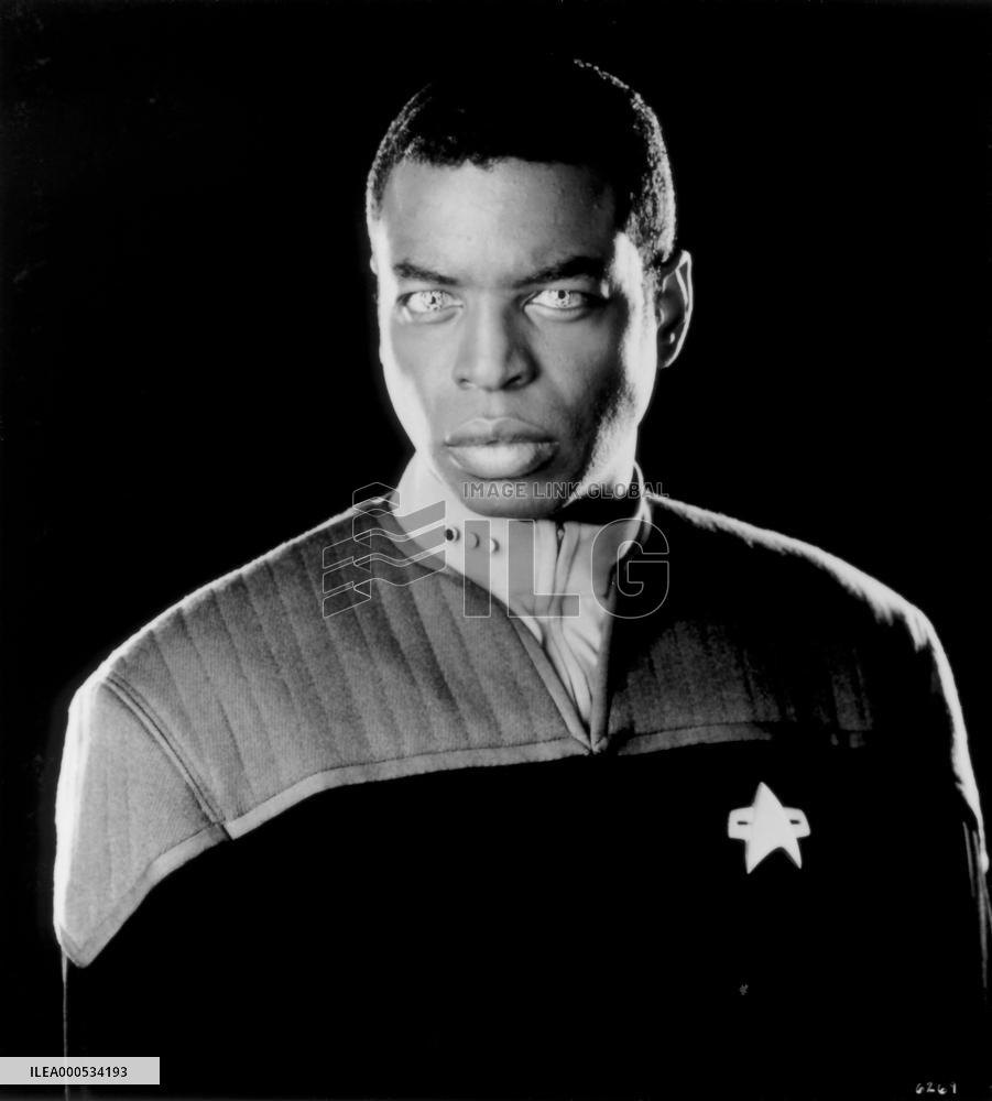 STAR TREK:FIRST CONTACT