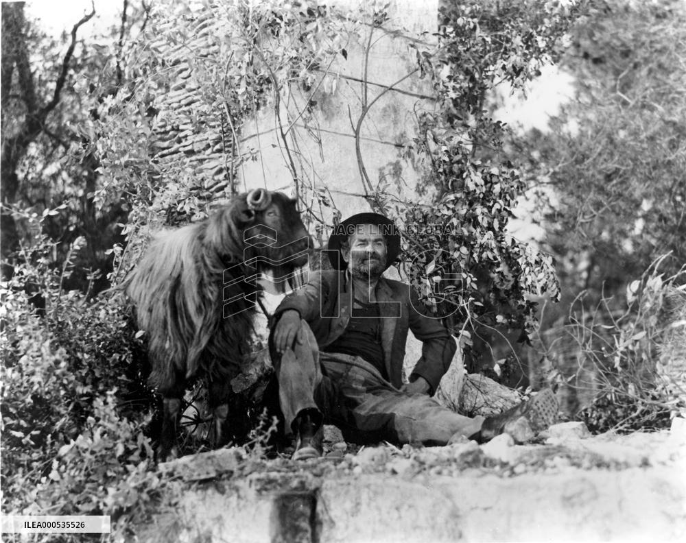 DEJUENER SUR L' HERBE, LE