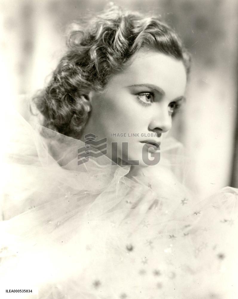 Actress NOVA PILBEAM