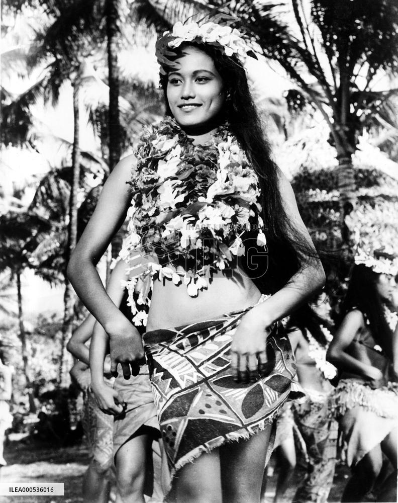 MUTINY ON THE BOUNTY