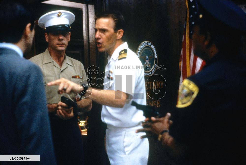 NO WAY OUT US 1987]  KEVIN COSTNER