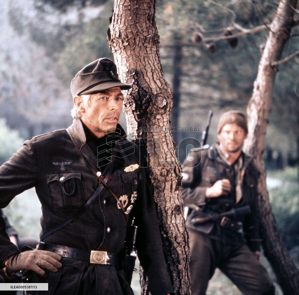 CROSS OF IRON