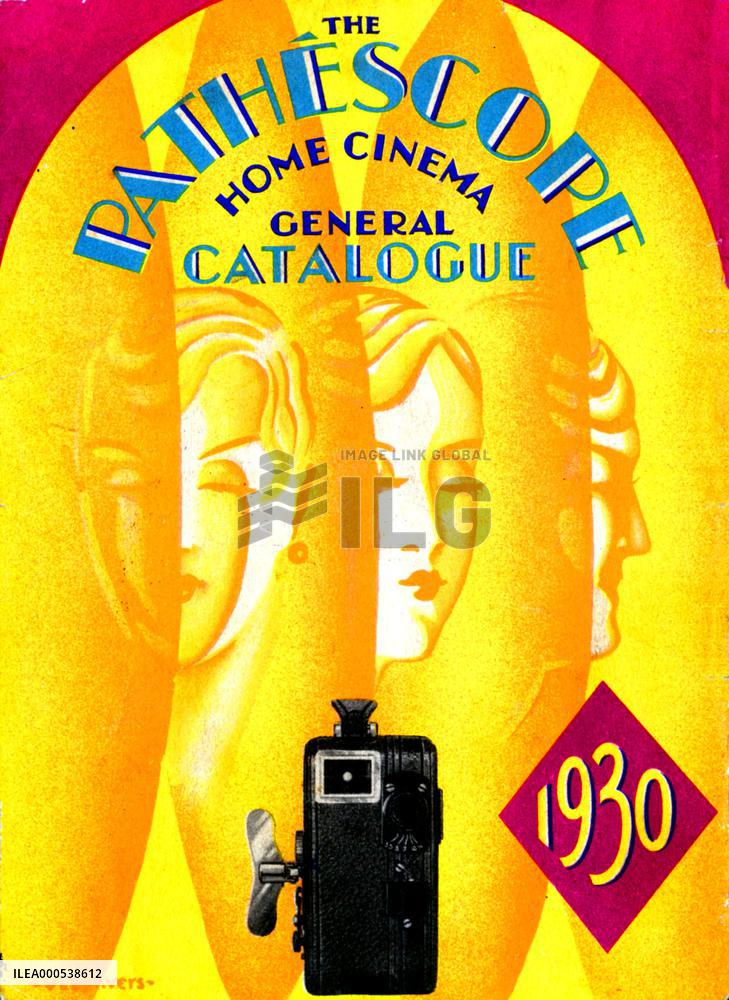 1930 PATHESCOPE CATALOGUE OF HOME MOVIE CAMERAS, PROJECTORS