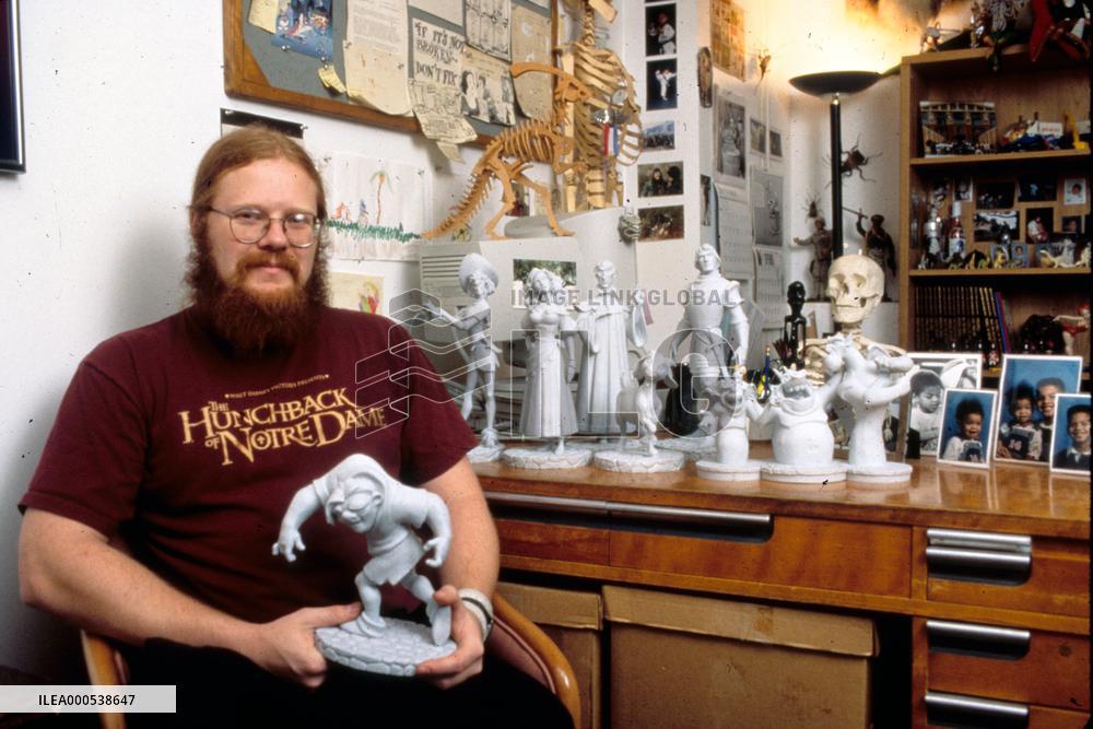 THE HUNCHBACK OF NOTRE DAME