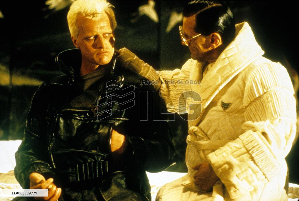 BLADE RUNNER