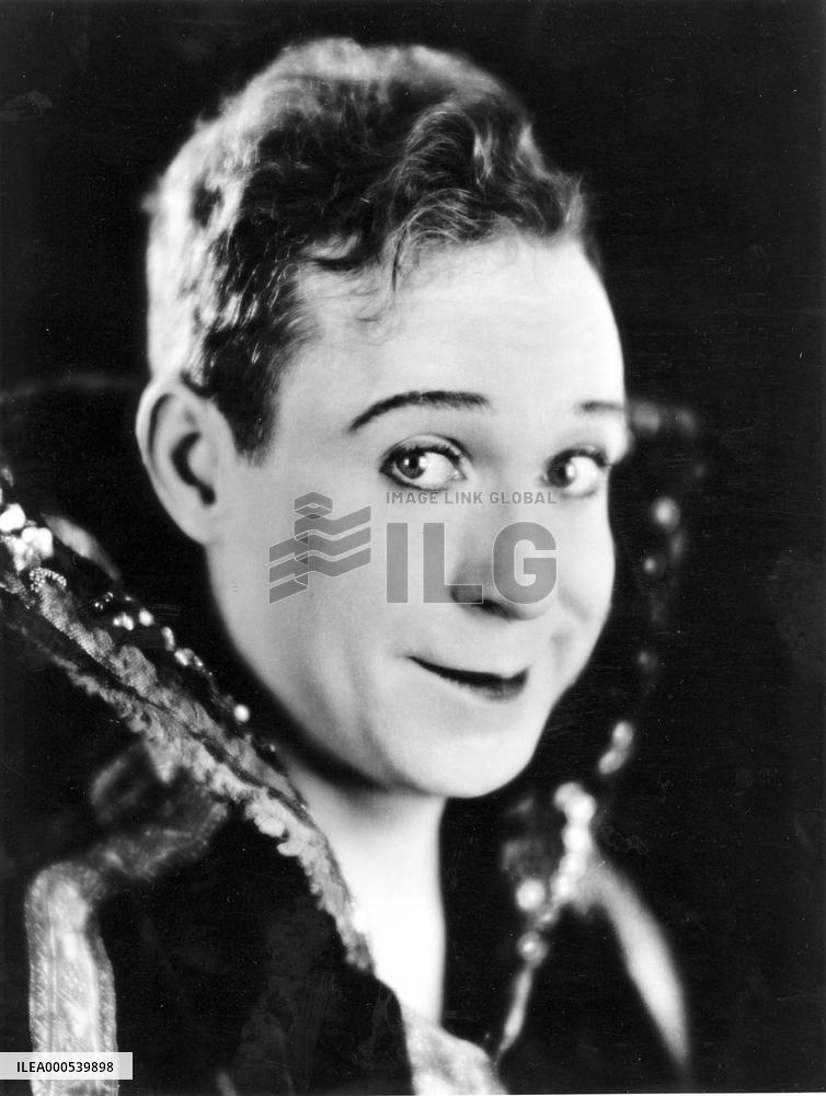 HARRY LANGDON