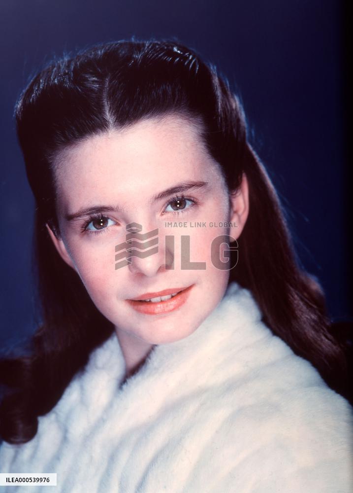 MARGARET O'BRIEN PORTRAIT