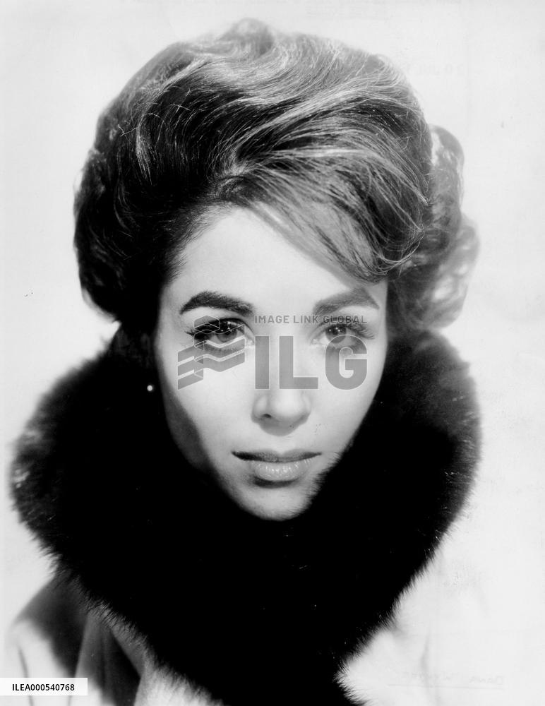 DANA WYNTER  American actress DANA WYNTER  American actress
