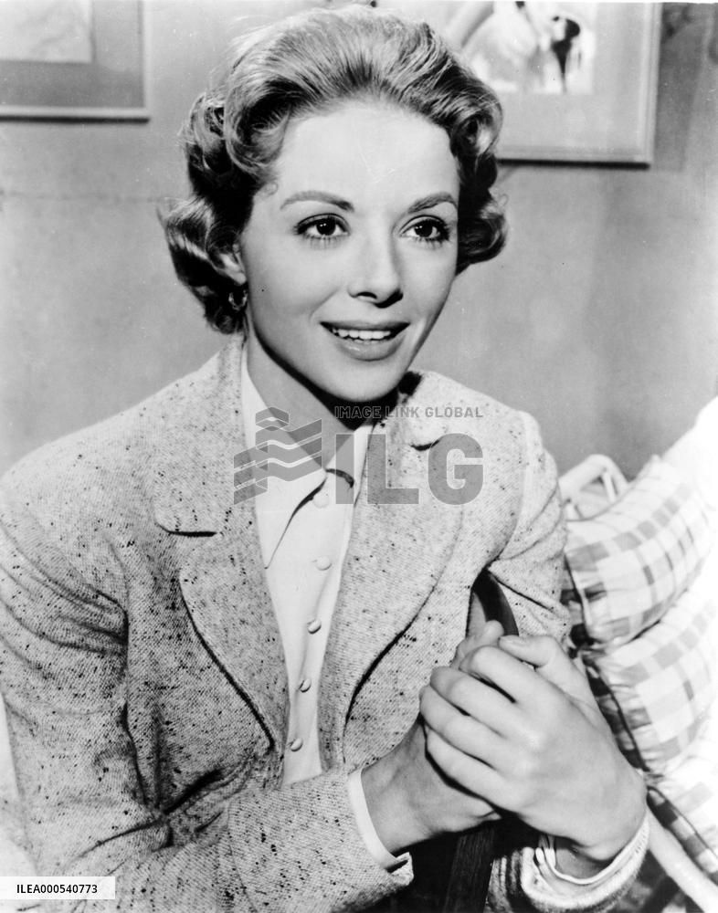 DANA WYNTER  actress