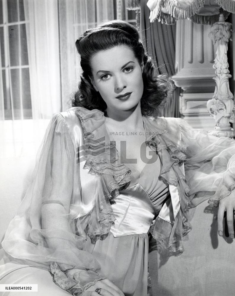 Actress MAUREEN O'HARA MAUREEN O'HARA  Actress