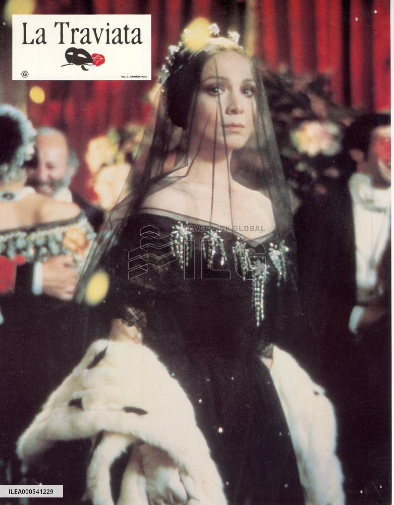 LA TRAVIATA