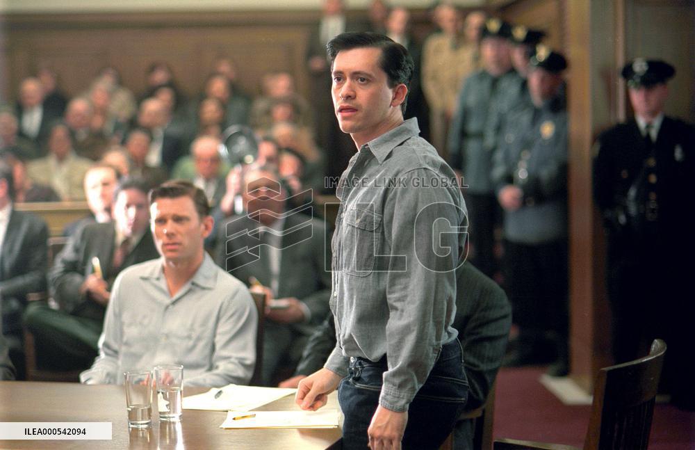 Capote For further information please contact the Sony Pictu