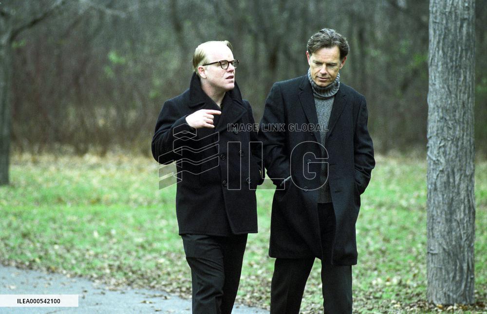 Capote For further information please contact the Sony Pictu