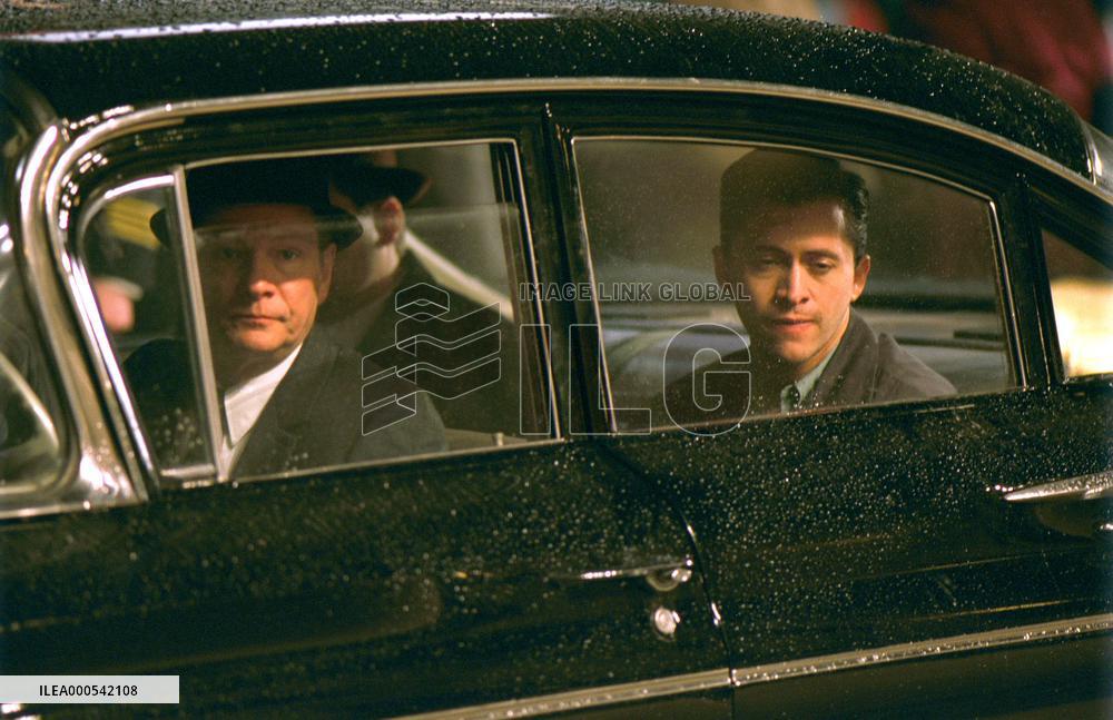 Capote For further information please contact the Sony Pictu