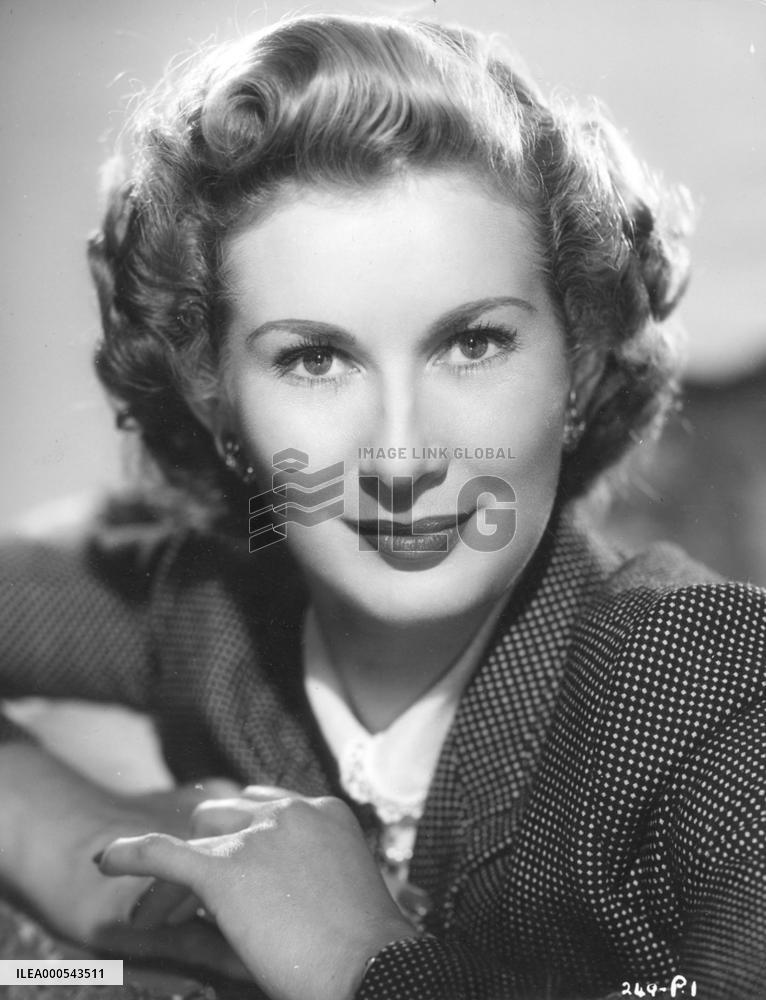 DINAH SHERIDAN  Actress