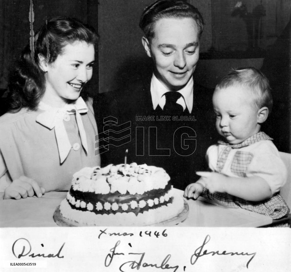 DINAH SHERIDAN with her first husband JUIMMY HANLEY and thei