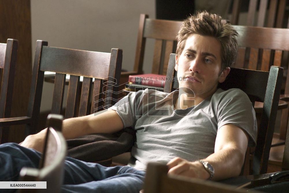Pictured: Hal (JAKE GYLLENHAAL) in a scene from PROOF, direc
