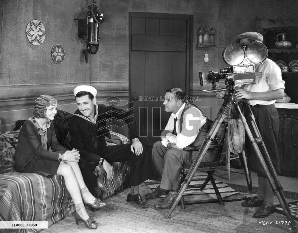 UNDENTIFIED 1920s FILM INDUSTRY SHOT