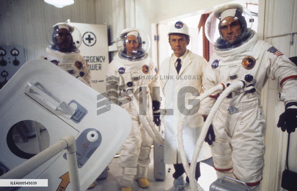 CAPRICORN ONE