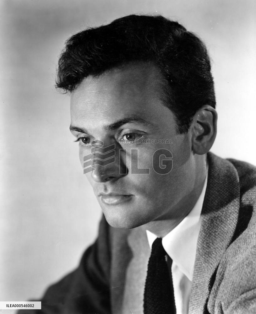 DAVID KNIGHT  actor DAVID KNIGHT  actor