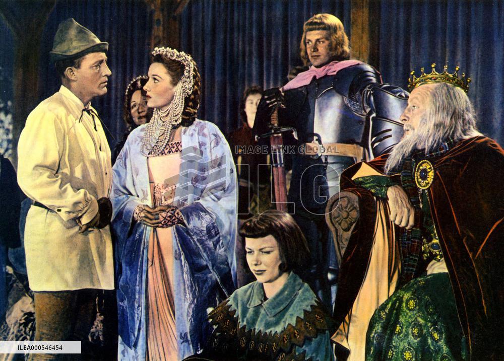 A CONNECTICUT YANKEE IN KING ARTHUR'S COURT