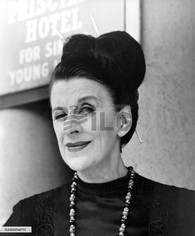 THOROUGHLY MODERN MILLIE