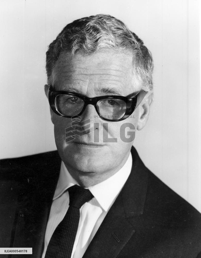 BASIL DEARDEN