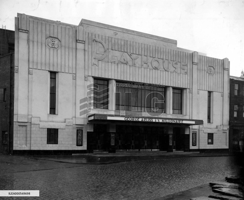 PLAYHOUSE CINEMA DEWSBURY