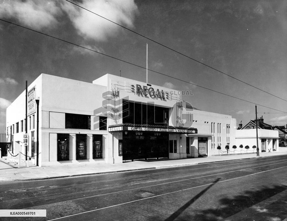 REGAL CINEMA, GOLDERS GREEN