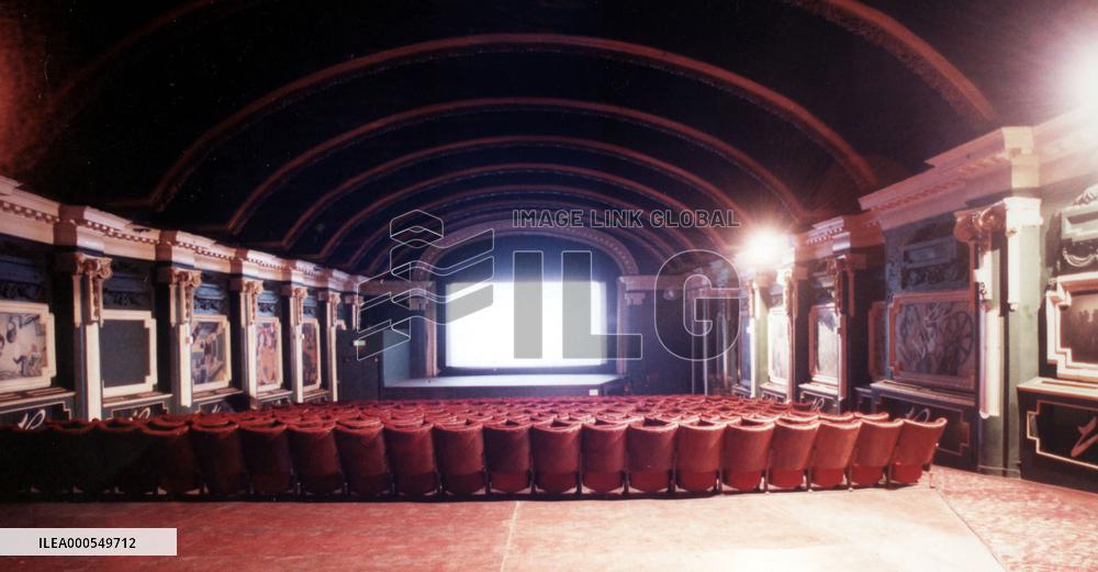 RITZY CINEMA, BRIXTON, LONDON