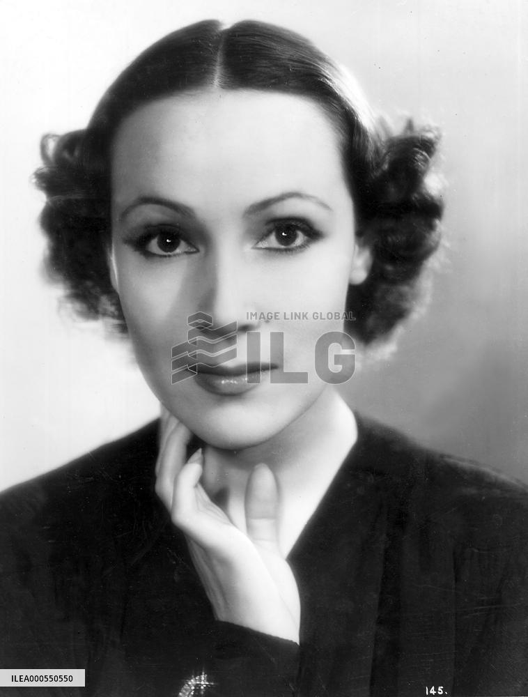 DOLORES DEL RIO