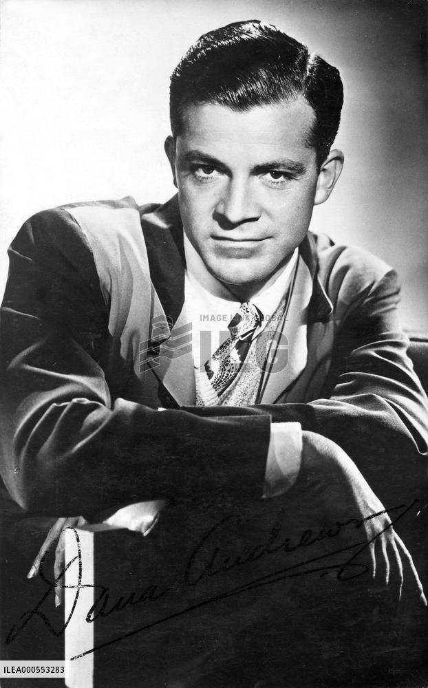 DANA ANDREWS