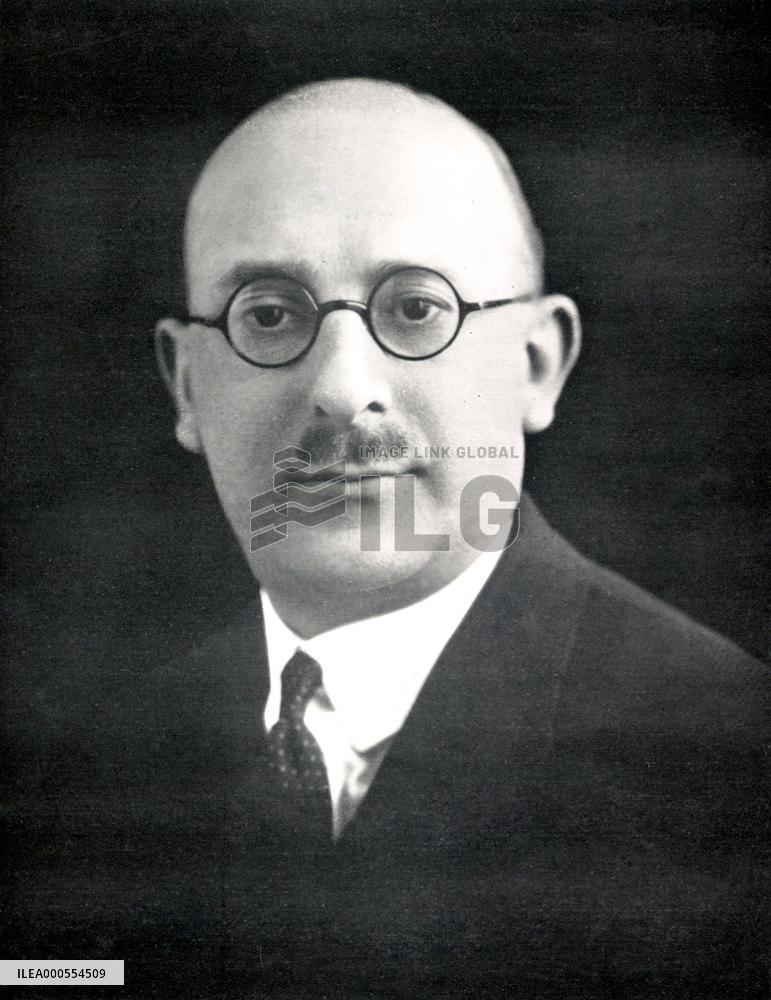 OSCAR DEUTSCH  Founder of Odeon,the British cinema circuit.