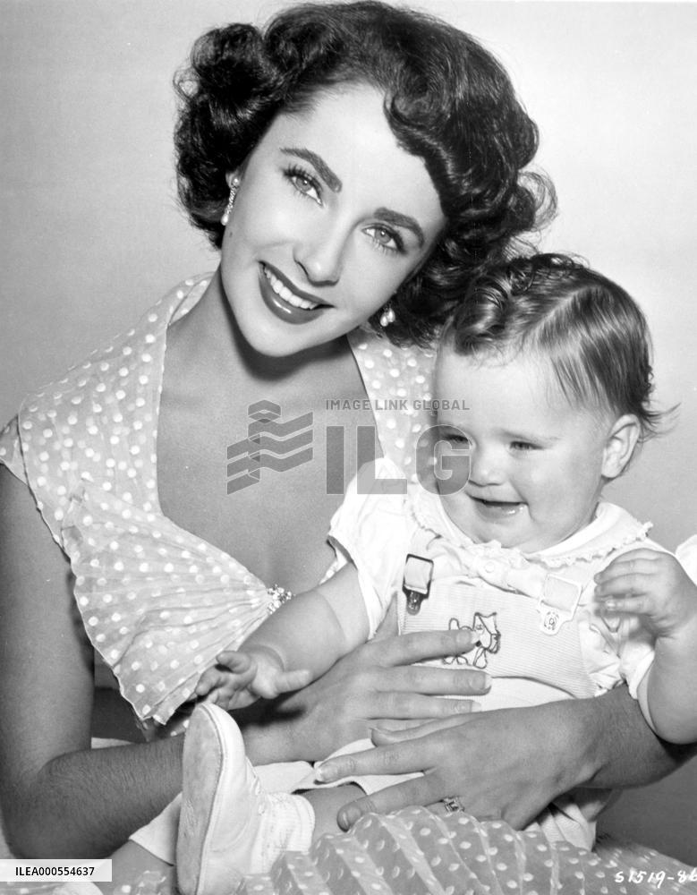 FATHER'S LITTLE DIVIDEND