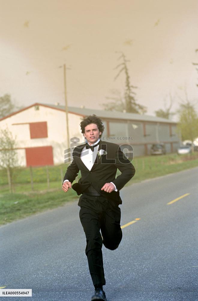 SMALLVILLE (Season 1) Tempest (Episode #227620) Roll 118, Fr