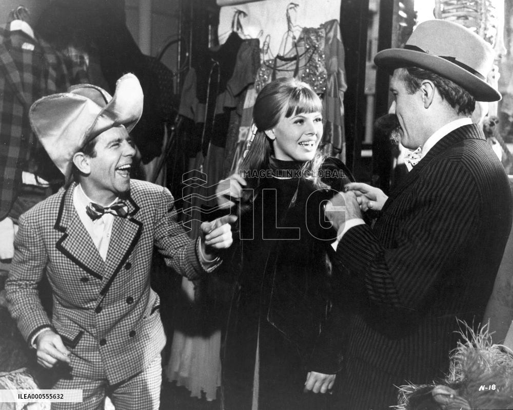THE NIGHT THEY RAIDED MINSKY'S