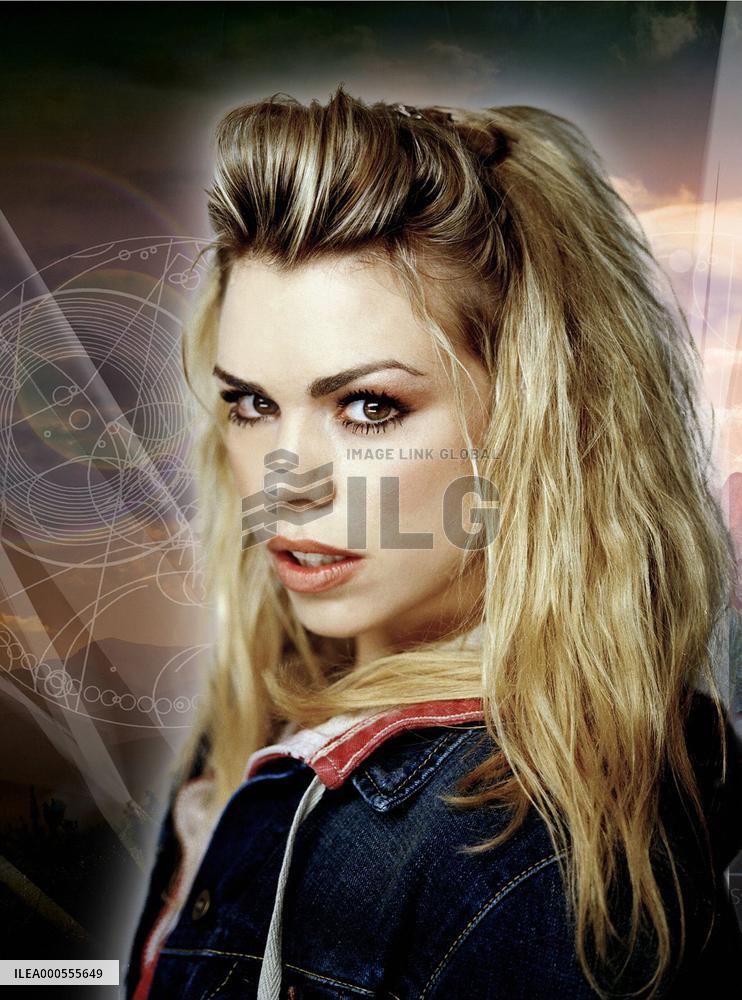 Picture Shows:  Rose Tyler (BILLIE PIPER)   CHRISTOPHER ECCL