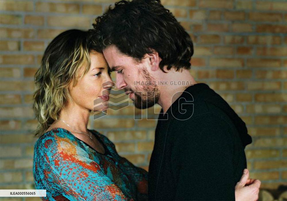 Brothers (Brødre) Dir Susanne Bier Denmark 2004  SOURCE