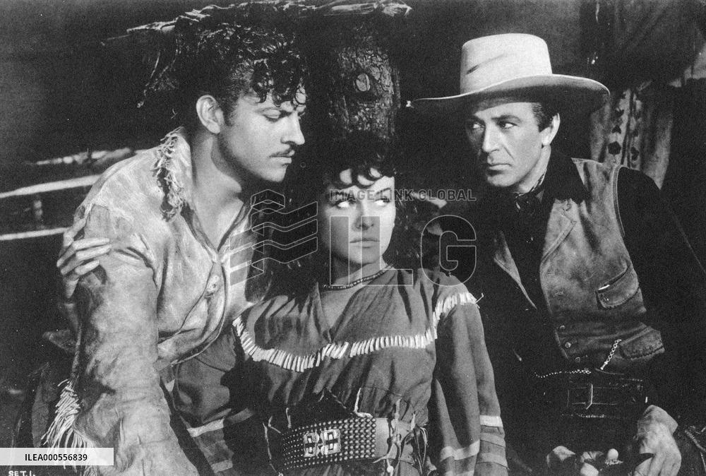 NORTH WEST MOUNTED POLICE