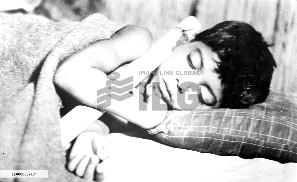 JAGO HUA SAVERA aka DAY SHALL DAWN