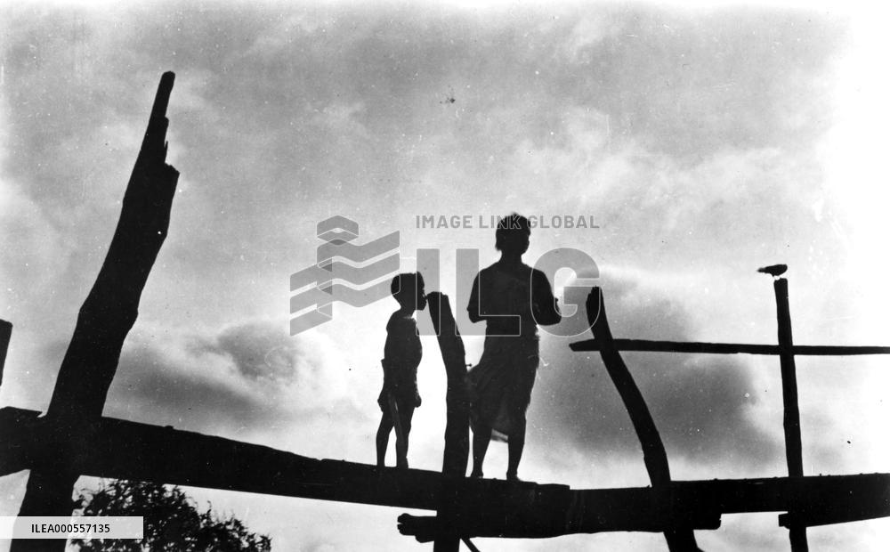 JAGO HUA SAVERA aka DAY SHALL DAWN